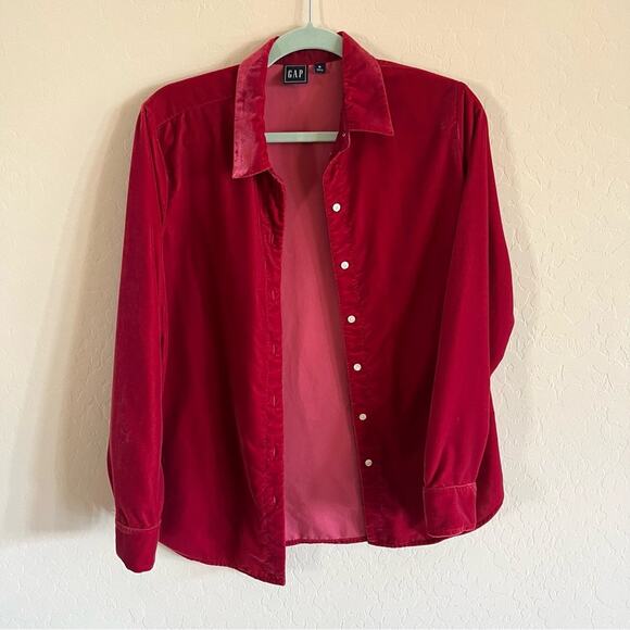 GAP red velvet button down blouse - Picture 2 of 5